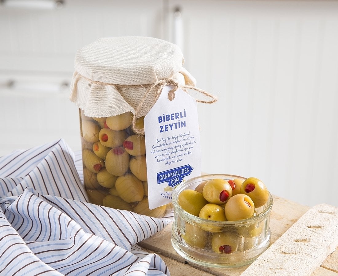 Biberli Yeşil Zeytin 380 Gr