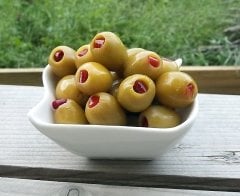 Biberli Yeşil Zeytin 380 Gr